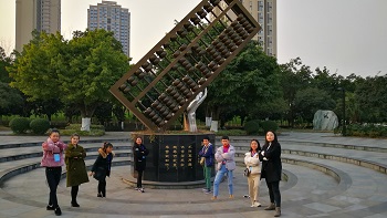 2017年参加财务决策比赛-(二等奖).jpg 2017年参加财务决策比赛-(二等奖).jpg