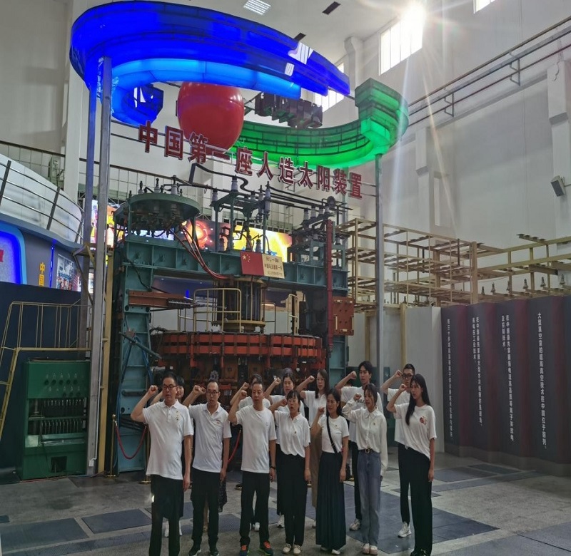 图片4.jpg 图片4.jpg